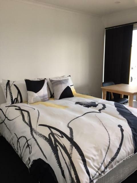 Port Lincoln Shark Apartment 3 エクステリア 写真